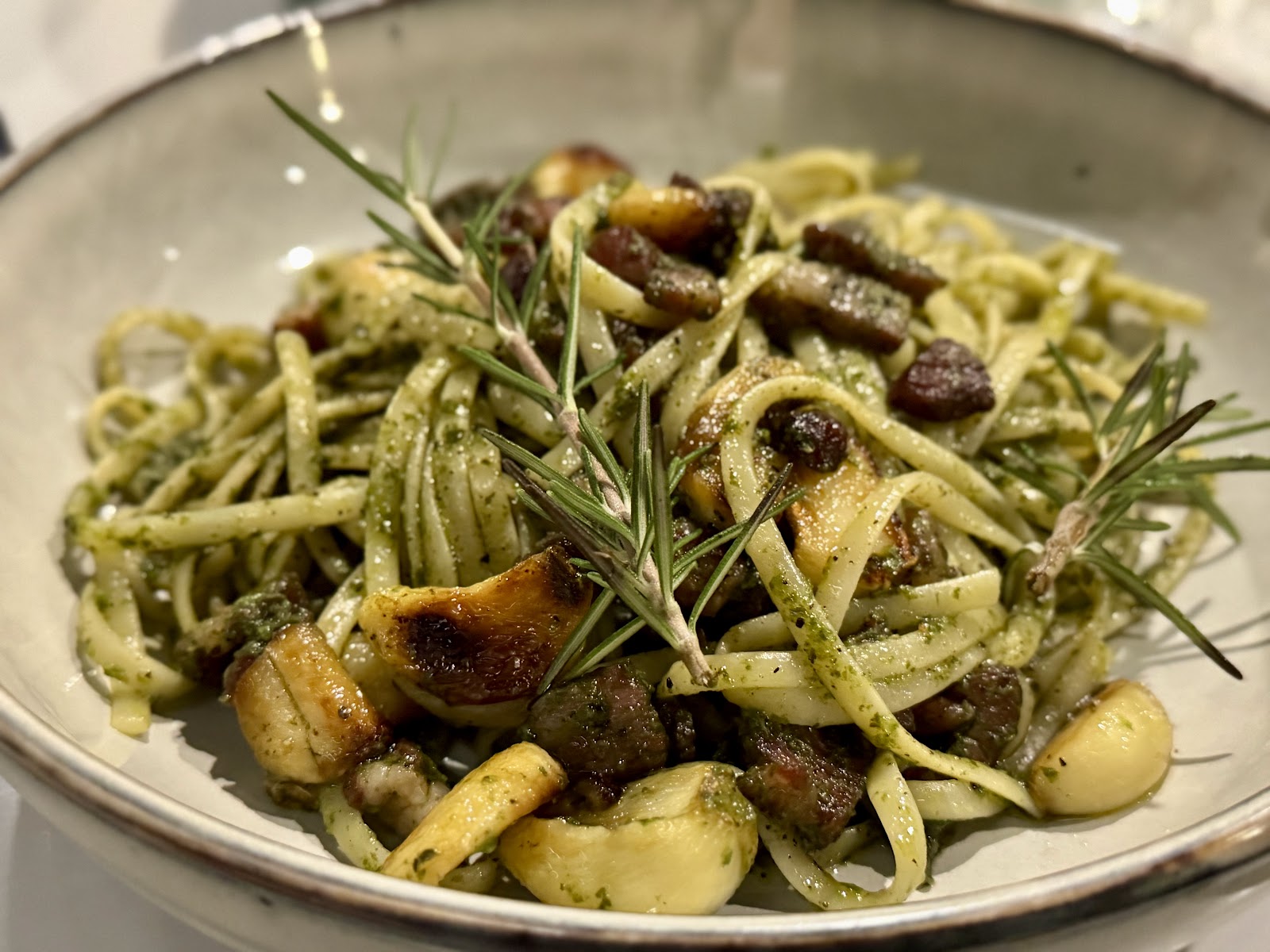 ANNE LOURDES Southern European Deli Restaurant 4